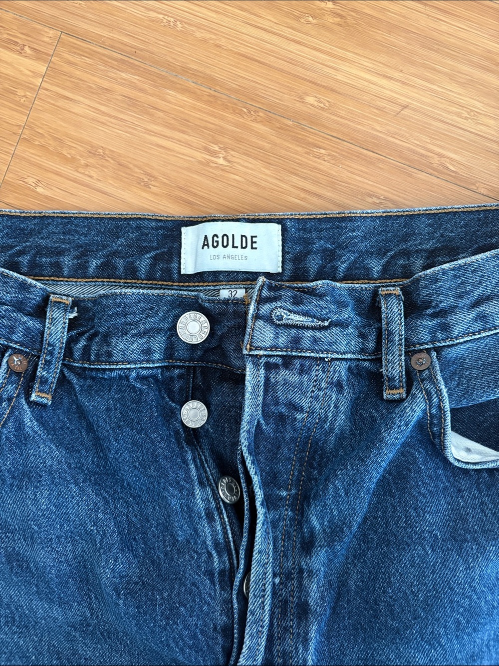 Agolde 90s Jeans in Deep Indigo - Picture 2 of 4